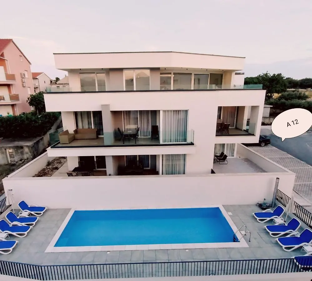 Villa Apartment Laganini أوكغوك غورنيي